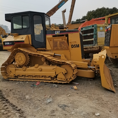 Bulldozers CAT D5M à haute efficacité de fonctionnement japonais avec de courtes heures de travail