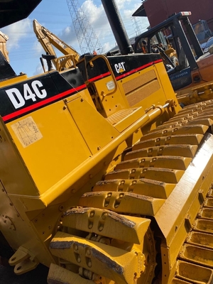 Bulldozers CAT D4C originaux 100% japonais avec de bonnes performances et un prix abordable