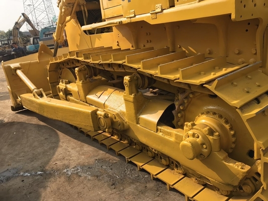 Mini bulldozer de 134 kW KOMATSU D85-18 Parfait pour le travail de terre dans les usines de fabrication
