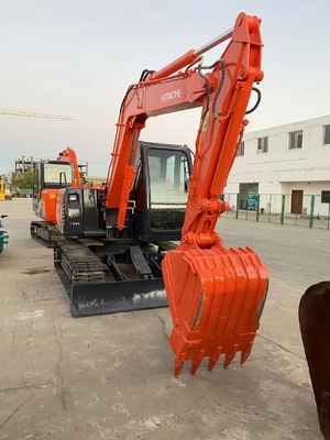 Excavateur d'occasion Hitachi ZX70 à faible temps de travail et à bonne performance