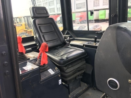 Grand bulldozer hydraulique SD22 utilisé pour pousser la montagne en bon état