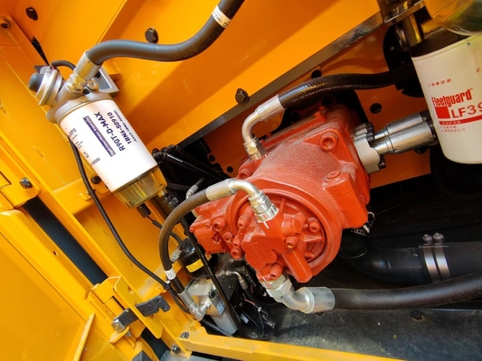 Hyundai HX220L excavateur 20Ton creuseuse utilisée machine de déplacement de la terre de peinture originale