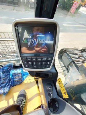 Hyundai HX220L excavateur 20Ton creuseuse utilisée machine de déplacement de la terre de peinture originale