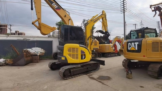Mini Komatsu PC50 Excavateur 0.2m3 capacité de seau 100% prêt Excellent état