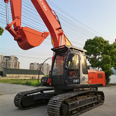 Excavateur Hitachi ZX210-3G d'occasion en excellent état de fonctionnement avec 0-2000 heures
