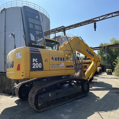 20000 kg de poids de la machine bien entretenue excavatrice Komatsu PC200 avec peinture d'origine