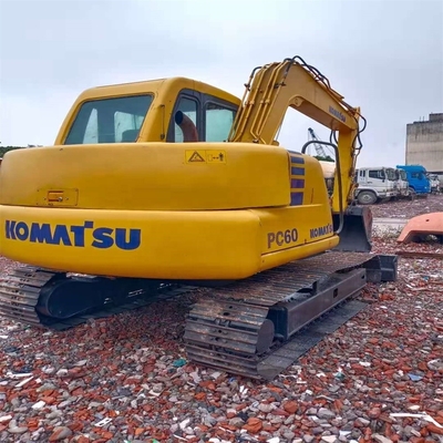 Excavatrice PC60 utilisée de Komatsu avec un bon système hydraulique et un moteur japonais original