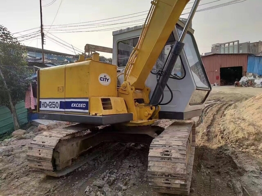 Excavateur hydraulique de 25 tonnes en parfait état
