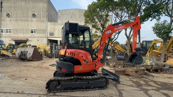 Mini KUBOTA U35 de fabrication japonaise, une pelle de 3,5 tonnes, en excellent état, à un prix abordable.