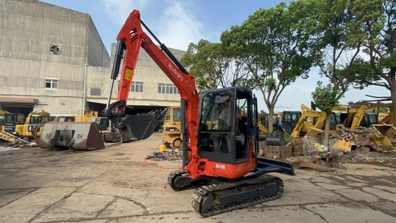 Mini KUBOTA U35 de fabrication japonaise, une pelle de 3,5 tonnes, en excellent état, à un prix abordable.