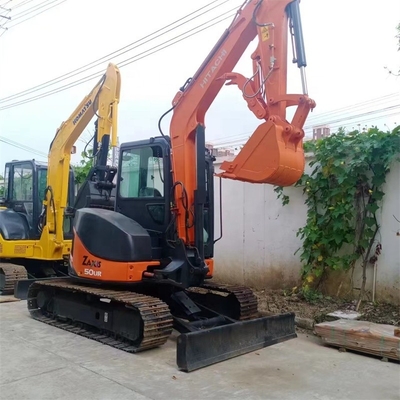 Pompes hydrauliques autres excavateurs HITACHI ZX50UR à Shanghai en excellent état