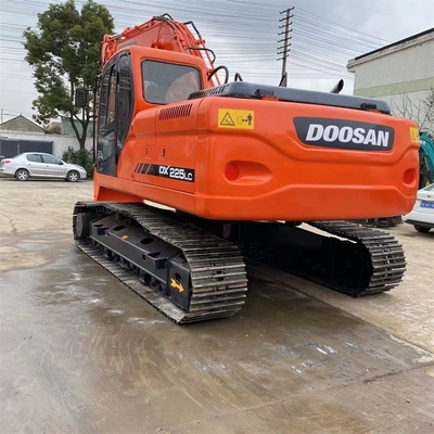 Faible temps de travail 0-2000 Excavateur Doosan DX225LC utilisé pour votre entreprise de construction