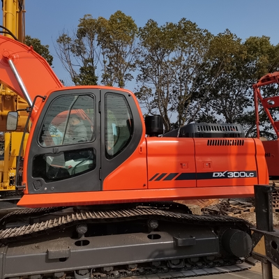 Excavatrice utilisée Doosan DX300LC Japon Peinture originale 20 tonnes Mini machine à creuser