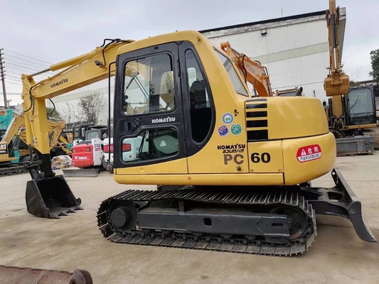 Excavateur à chenilles Komatsu PC60 importé du Japon avec moteur d'origine et temps de travail réduit