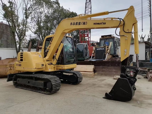Excavateur à chenilles Komatsu PC60 importé du Japon avec moteur d'origine et temps de travail réduit