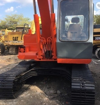 Excavateur HITACHI EX100 10 tonnes excavateur à rampe avec pompe hydraulique HITACHI en 2022