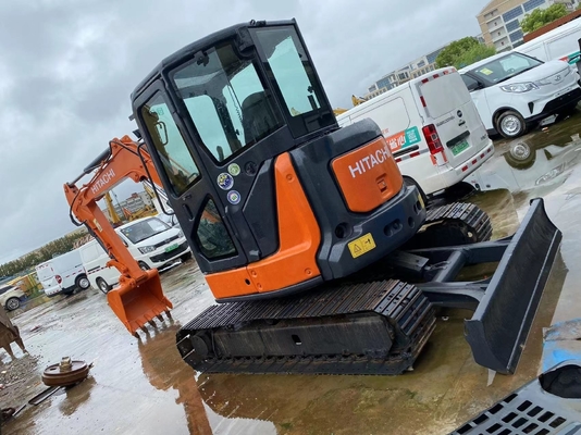 Excavatrice miniature HITACHI ZX55 utilisée 5,5 tonnes Petite excavatrice à haut rendement de travail