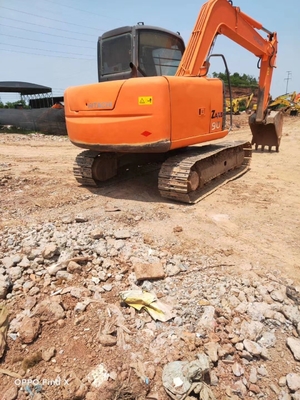 Excavateur HITACHI ZX90 d'occasion Excellentes conditions de travail Poids de fonctionnement 9 TON