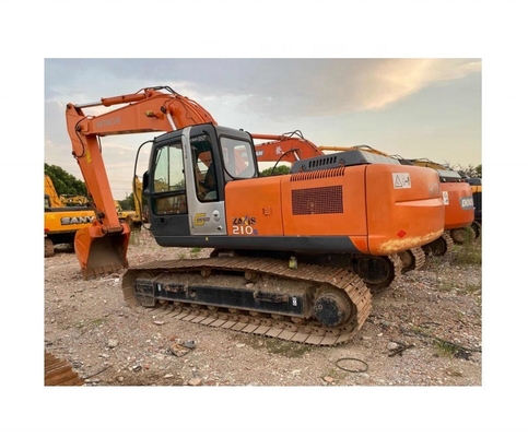 Excavateur HITACHI ZX210 avec excellentes conditions de travail et soupape hydraulique HITACHI
