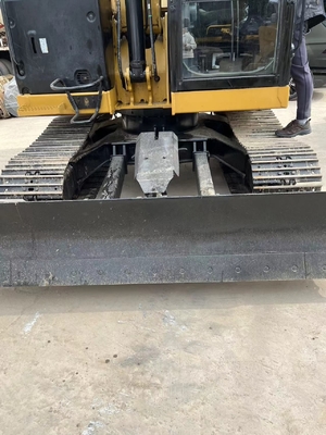 CAT 307.5 Mini-excavatrice d'occasion au Japon 7500 kg Poids de la machine