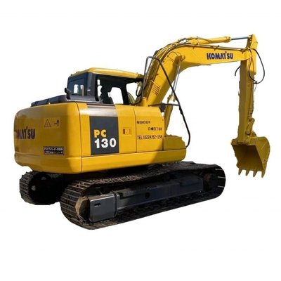 Poids de travail de 13 tonnes Excavateur Komatsu PC130 importé du Japon au chantier naval de Shanghai
