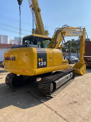 Excellent état, excavateur à rampe hydraulique Komatsu PC130 avec peu de temps de travail