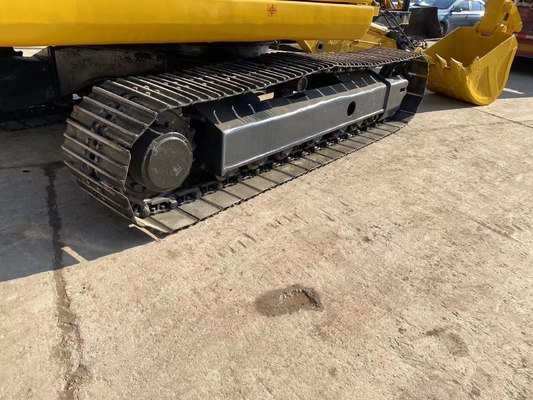 Excellent état, excavateur à rampe hydraulique Komatsu PC130 avec peu de temps de travail