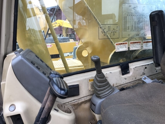 116KW Japon Original CAT 330B Excavateur de seconde main Machines de construction