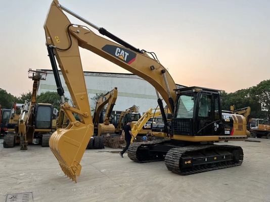 57kW Utilisé Japon CAT MINI Excavateur à rampe 320D2 20 tonnes Excavateur Caterpillar 320D2 Excavator