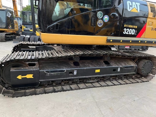 57kW Utilisé Japon CAT MINI Excavateur à rampe 320D2 20 tonnes Excavateur Caterpillar 320D2 Excavator