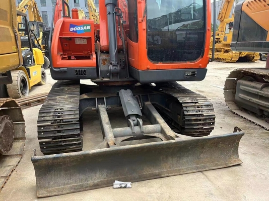 Peinture originale DOOSAN DX80-9C Excavateur hydraulique à roues en stock à pour la construction