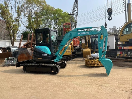 Kobelco SK35 Machinerie hydraulique de creusement 3 tonnes machine à ramper avec et couleur originale