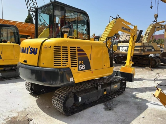 En bon état, mini-excavateur Komatsu PC56 mini-excavateur japonais d'occasion.