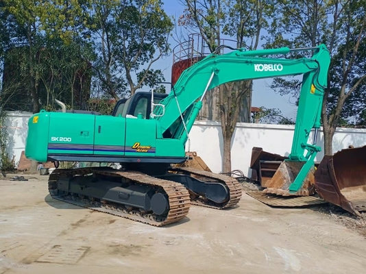 Le Japon utilise une excavatrice Kobelco SK200 avec une peinture originale et une vanne hydraulique Liyuan