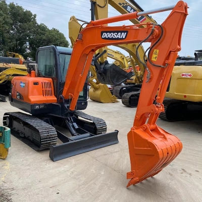 Équipement de construction lourde Doosan DX60 Excavateur d'occasion avec cylindre hydraulique