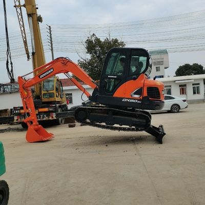 Équipement de construction lourde Doosan DX60 Excavateur d'occasion avec cylindre hydraulique
