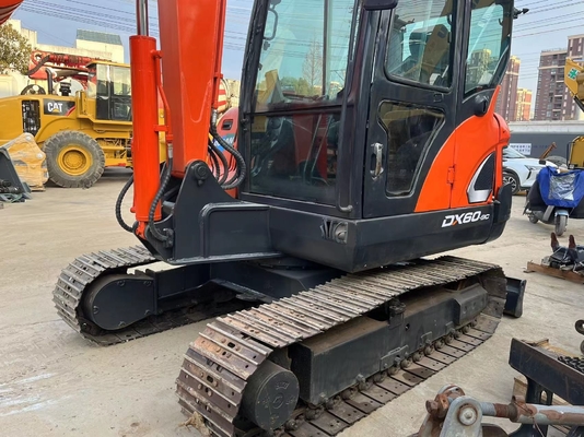Autres composants hydrauliques Excavatrice d'occasion Doosan DX60 pour projets paysagistes