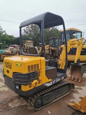 20 kW Yuchai YC20-8 mini-excavatrice 2 tonnes basse durée de travail 0-2000 Excavatrice à rampe