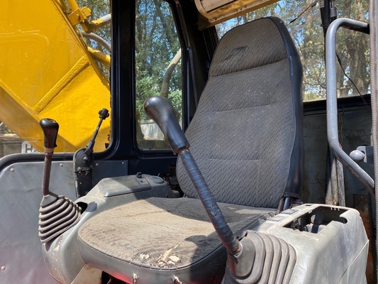Année 2021 Utilisé Komatsu PC200 Excavator 20TON Excavator à rampe avec peinture originale