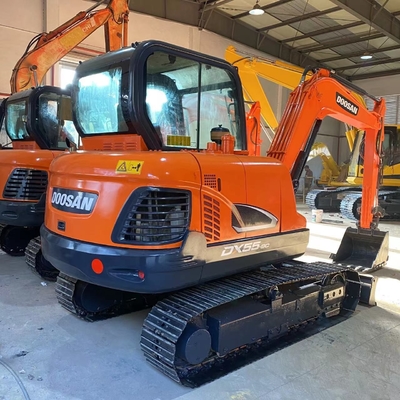 2022 Doosan DX55-9C Excavateur hydraulique d'occasion avec soupape hydraulique originale