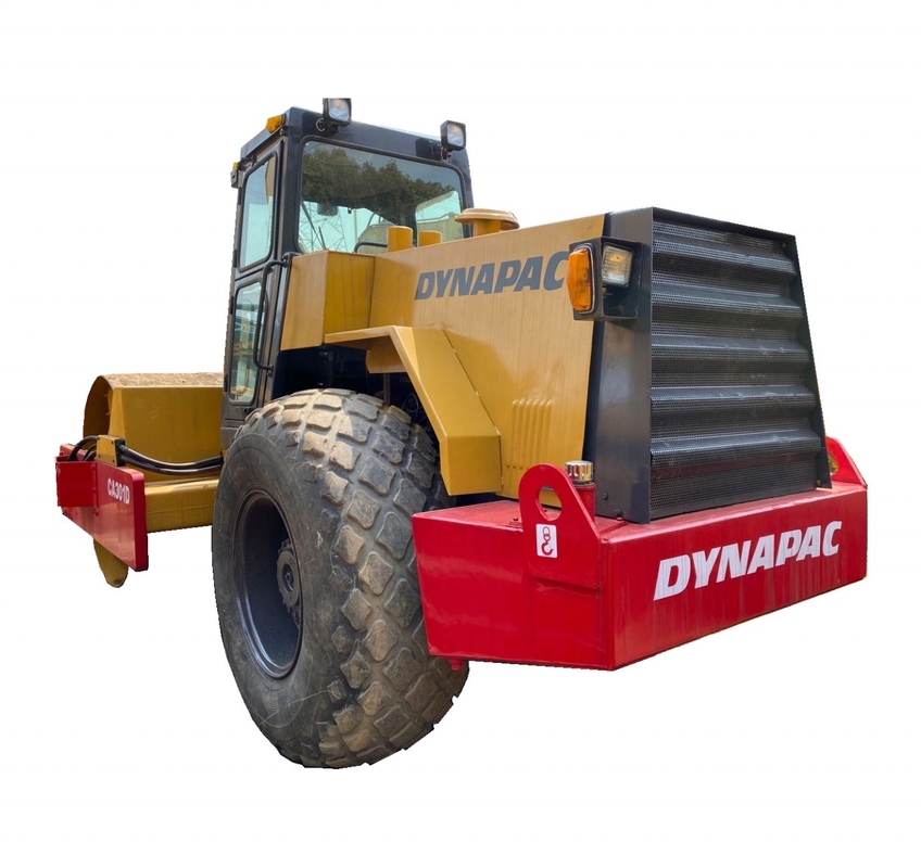 Utilisé Dynapac CA301D rouleau routier haute puissance roue en acier à tambour unique pour et fondation