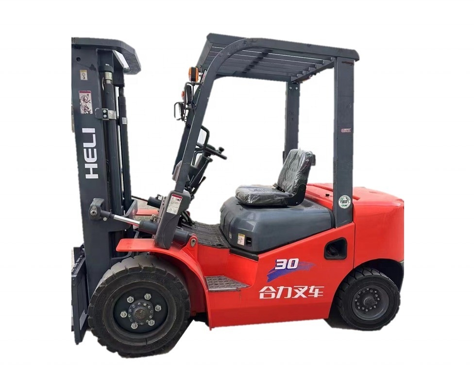 HELI 30 chariot élévateur 3 tonnes Multifonctionnel et très performant pour le chariot de levage de palettes