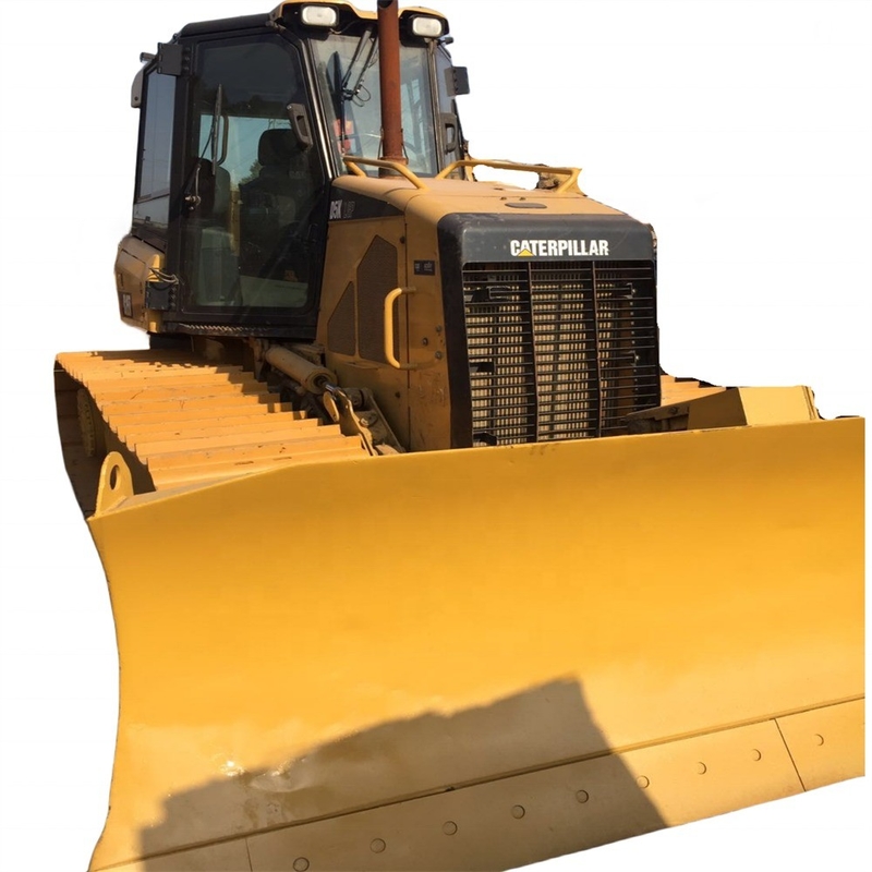 Bulldozer Caterpillar D5K d'occasion avec une capacité de 2,09 m3 et un poids de machine de 9408 kg