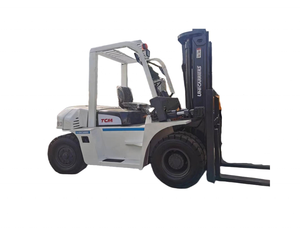 Le Japon a utilisé un chariot élévateur diesel TCM de 6 tonnes pour la construction