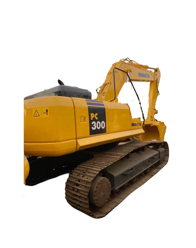 Excavateur à rampe utilisée Komatsu PC300-7 30 Tonnes avec des heures de travail réduites à un prix abordable