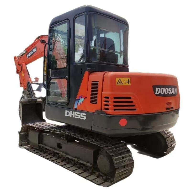 Doosan DH55 Excavatrice à chenille 5,5 tonnes couleur originale Mini Excavatrice utilisée à Shanghai